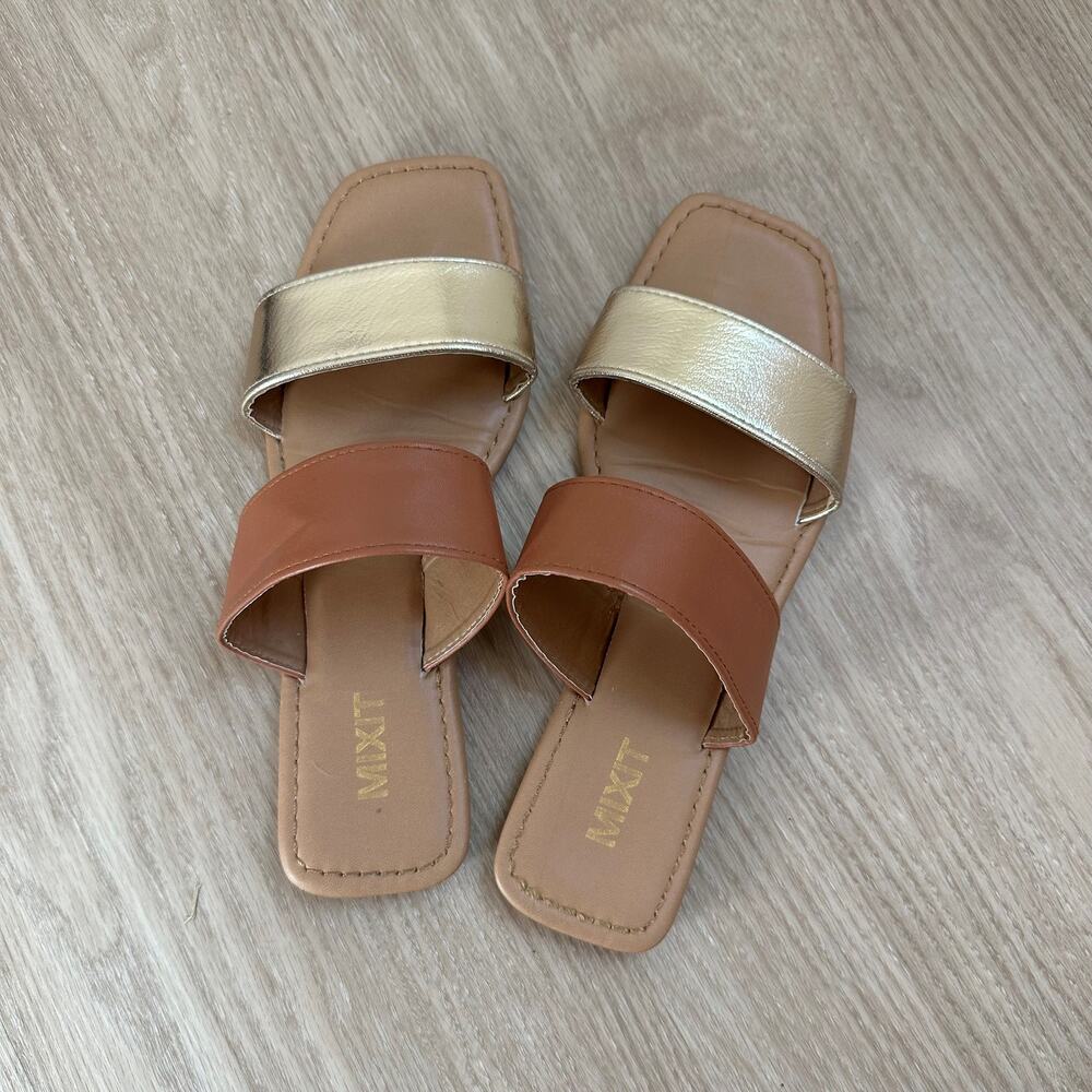 Brown gold double strap square toe 90s style sandals 6